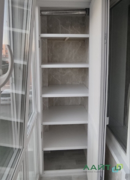 Остекление и утепление балкона, тонировка снизу, шкаф